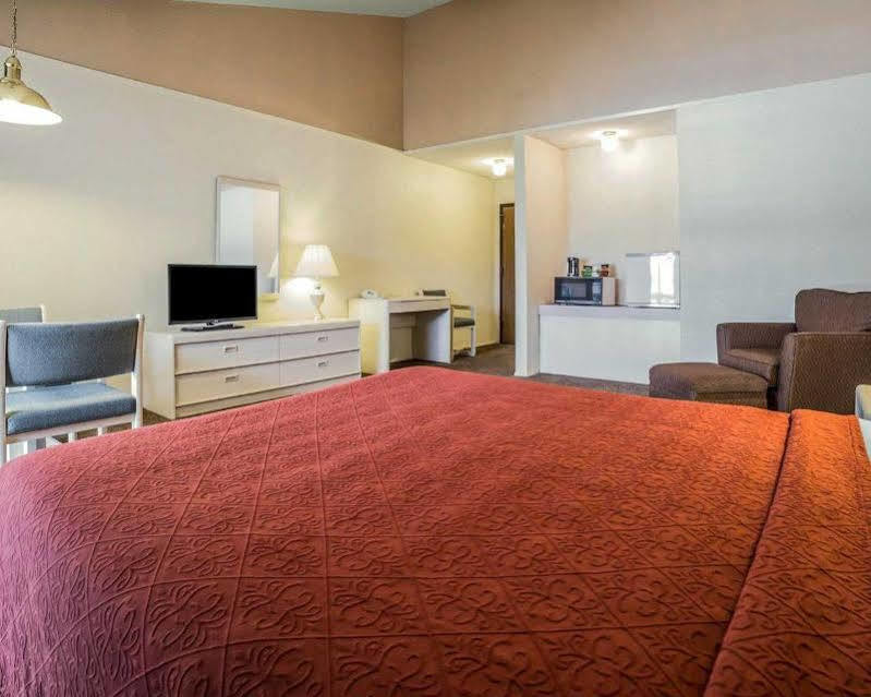 Quality Inn Umatilla - Hermiston Bagian luar foto
